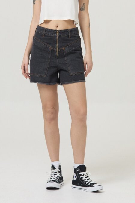 Short Shaky Knees Black