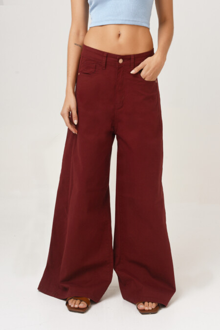 Wide Hera Cherry
