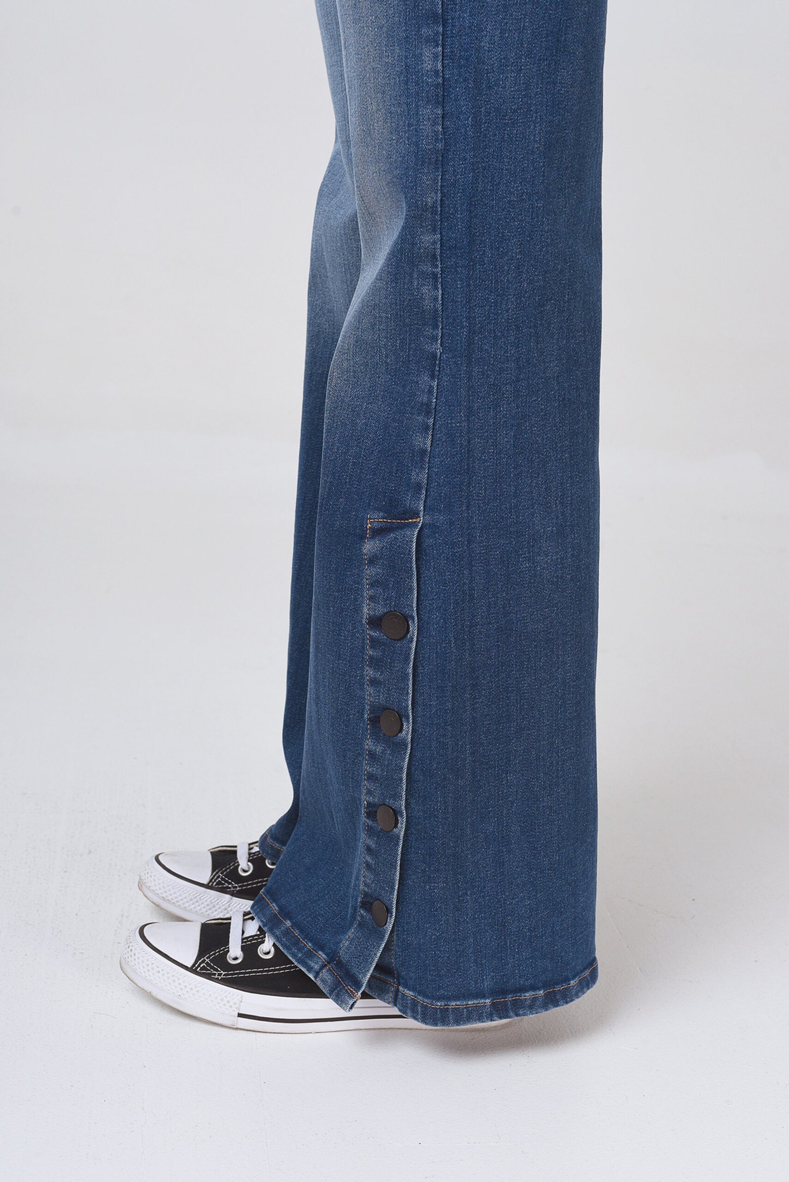 Semi Wide Buttons - Imagen 8